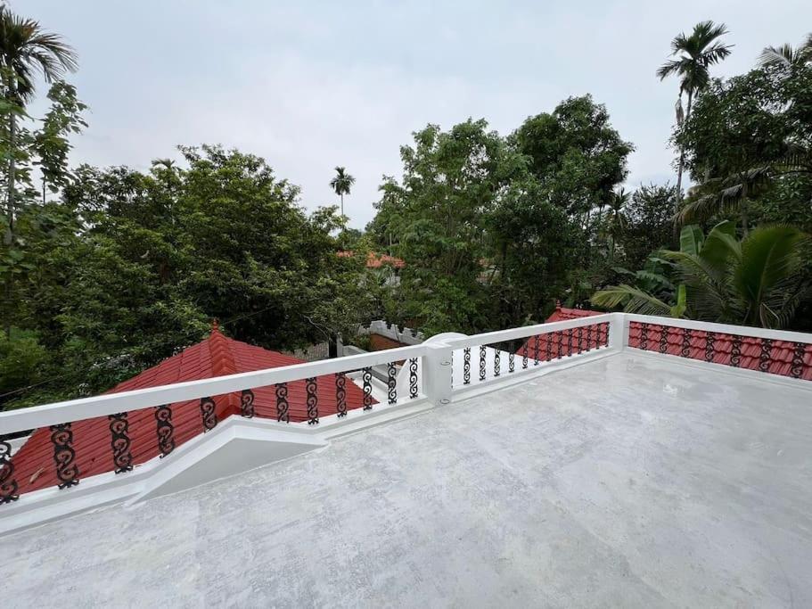 הוילה Kochi Kalarikkal House מראה חיצוני תמונה